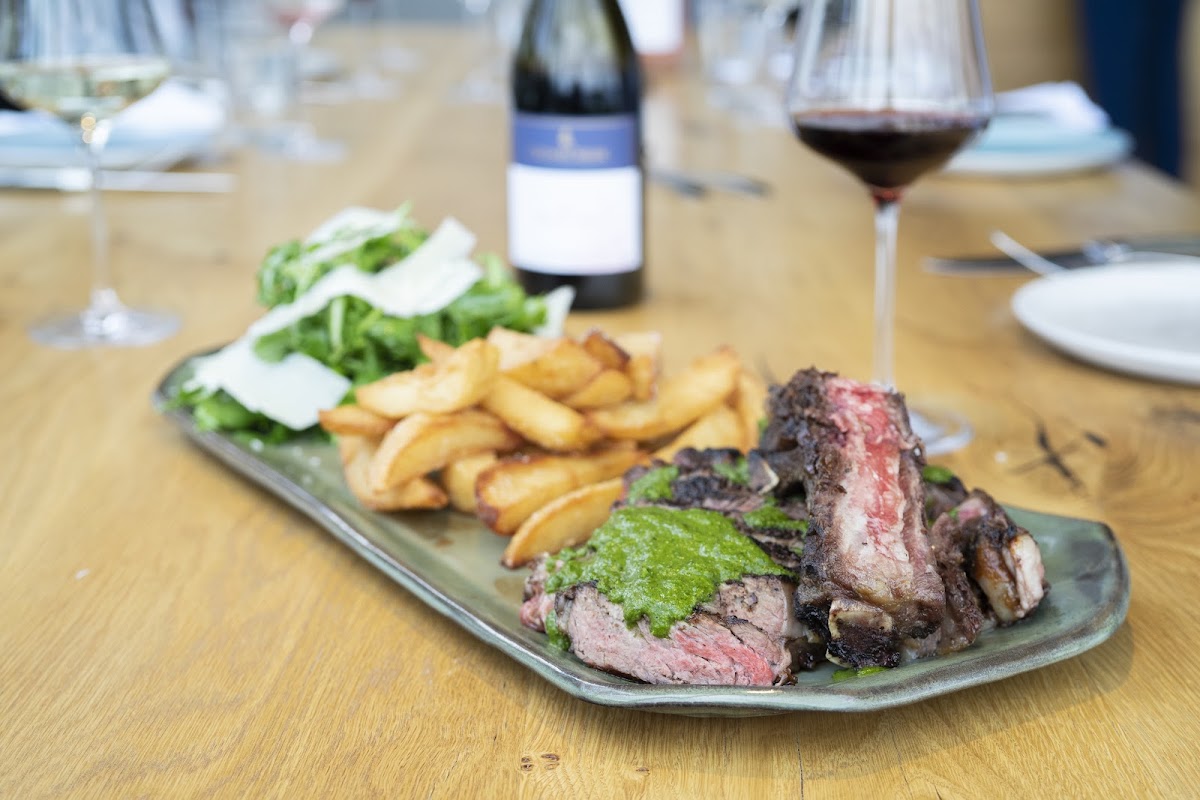 Home Block At Cedarcreek Estate Winery Photos 2